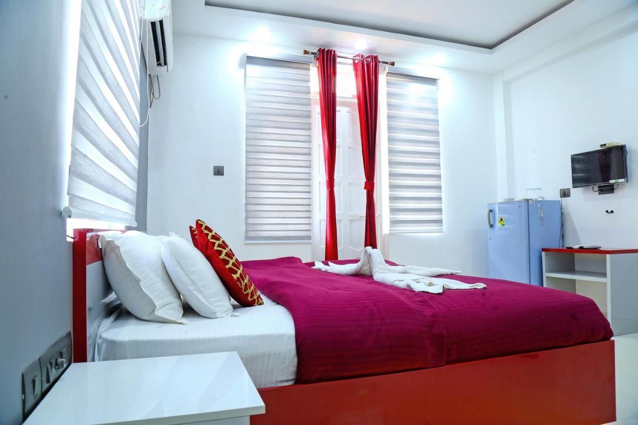 M Aples Jacks Place Hotel Cavelossim Exterior photo