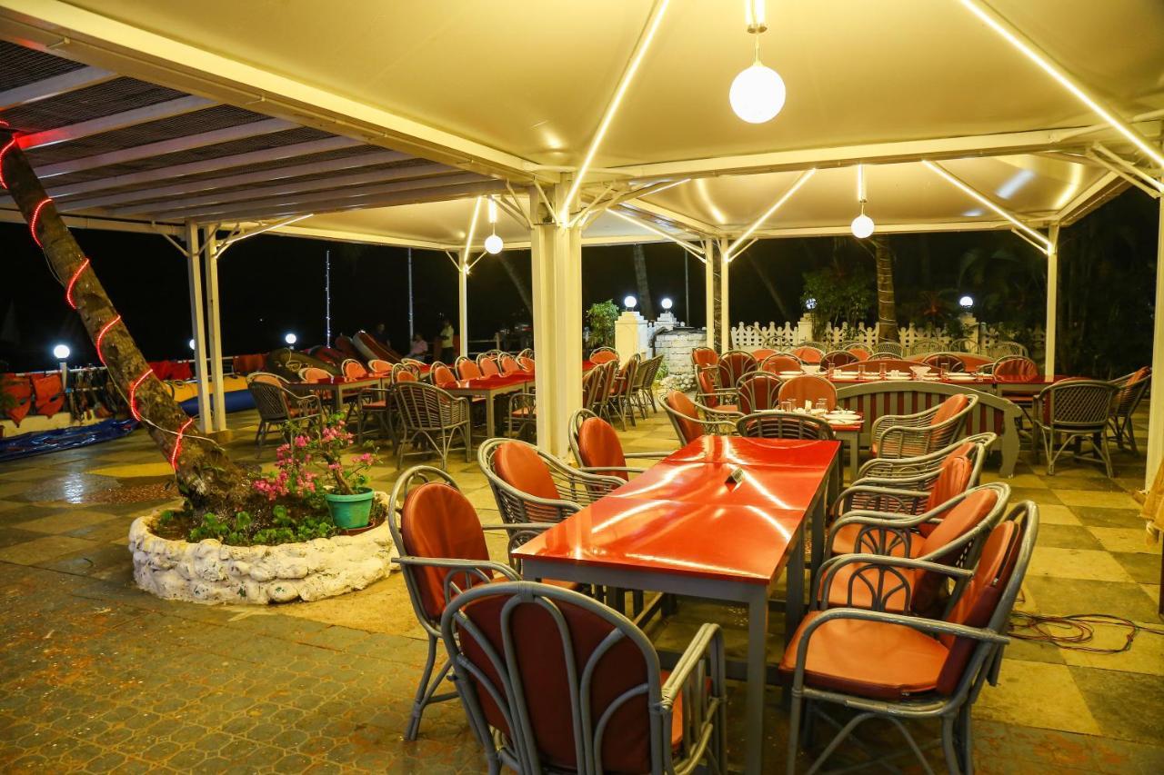 M Aples Jacks Place Hotel Cavelossim Exterior photo