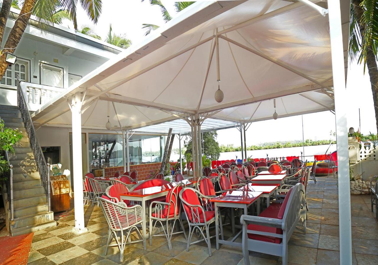 M Aples Jacks Place Hotel Cavelossim Exterior photo