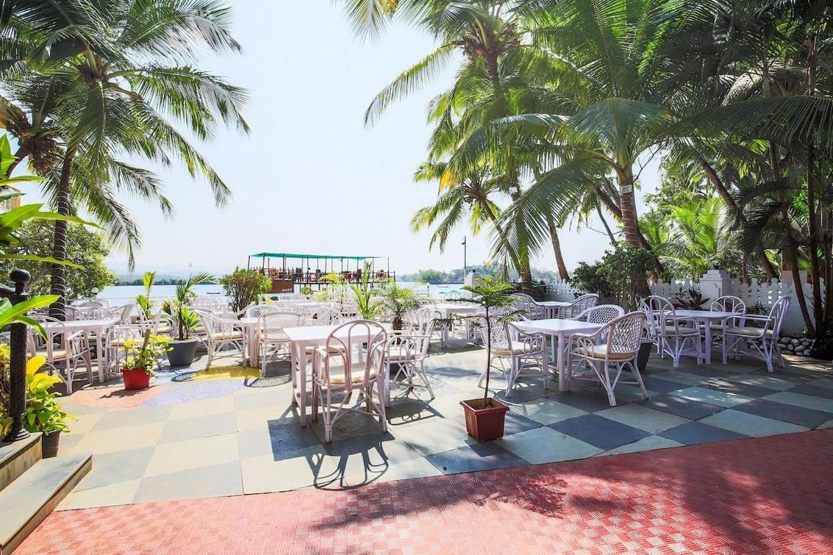 M Aples Jacks Place Hotel Cavelossim Exterior photo