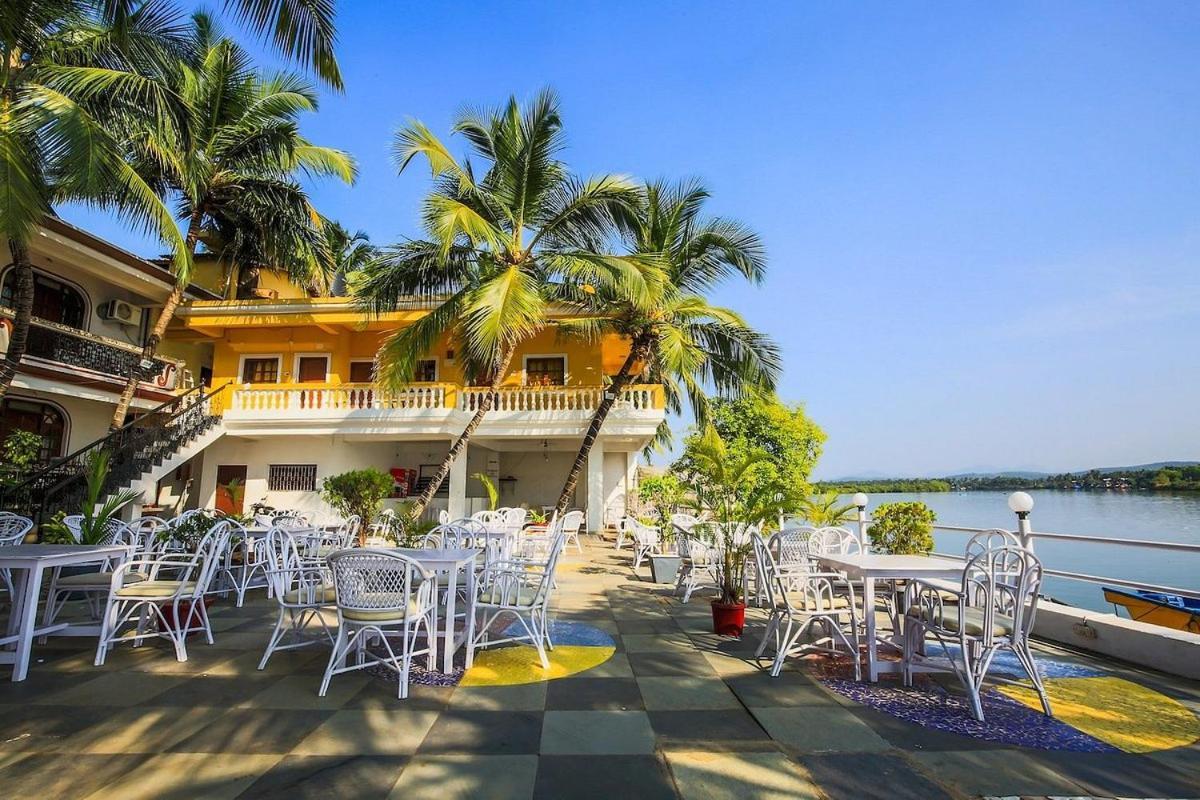 M Aples Jacks Place Hotel Cavelossim Exterior photo