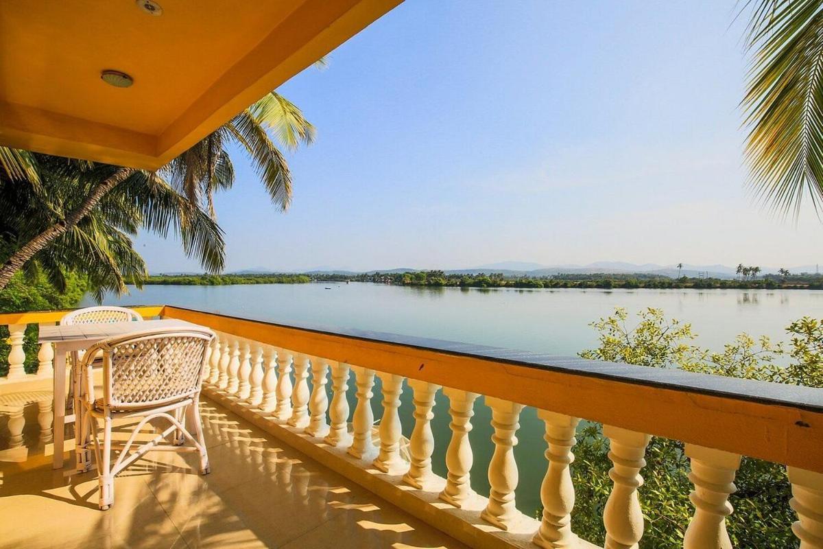 M Aples Jacks Place Hotel Cavelossim Exterior photo